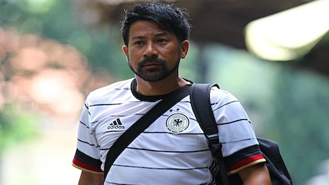  Isawa Singthong, cựu tuyển thủ Thái Lan tìm việc tại Việt Nam