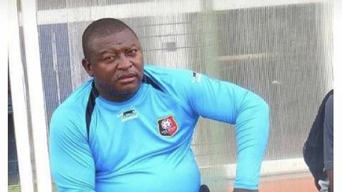  'Capello châu Phi' trả giá vì lạm dụng tình dục cầu thủ