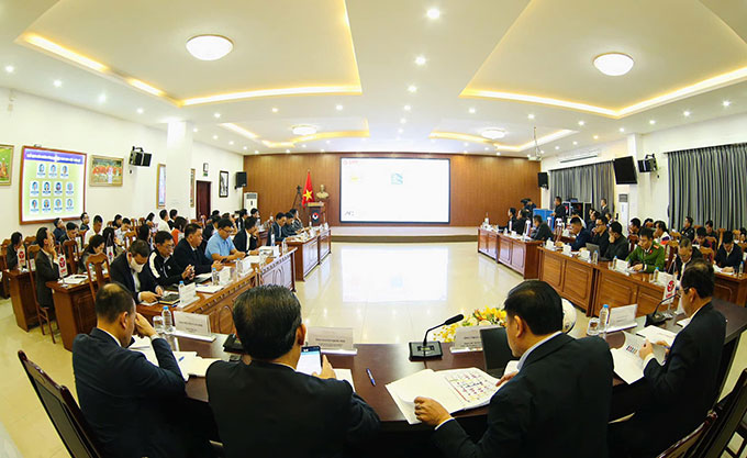 Các phương án đề xuất tổ chức mùa giải 2025/26 được đưa ra - Ảnh: VPF