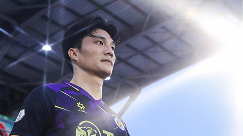  Các HLV nước ngoài nói gì về V.League? 