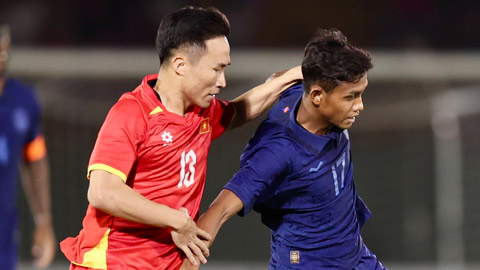  Triệu Việt Hưng & quyết định thay người đầy bất ngờ của HLV Kim Sang Sik