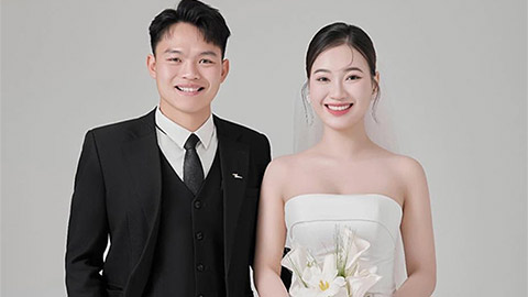  Hậu vệ U22 Việt Nam cưới cô giáo xinh như hoa khôi