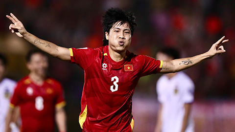  Văn Vĩ: Hậu vệ ghi bàn lợi hại được ‘remake’ bởi ông Kim Sang Sik