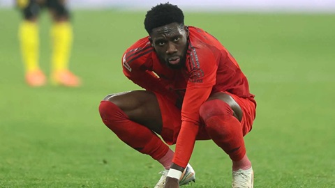  Thảm họa Alphonso Davies và thời cơ của người Nhật