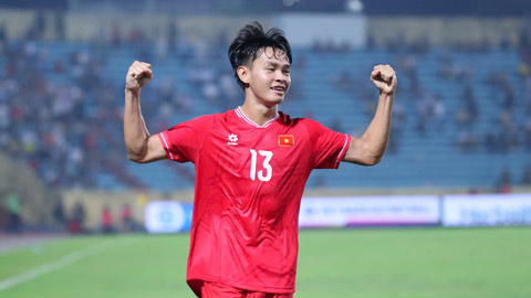  Tiền đạo ĐT Việt Nam đứt dây chằng, nghỉ 6-8 tháng