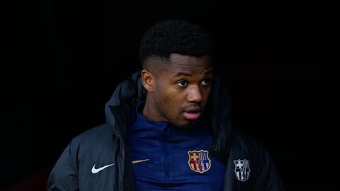  'Messi mới' tiền nhiệm của Lamine Yamal đang bị Barca ép ra đi