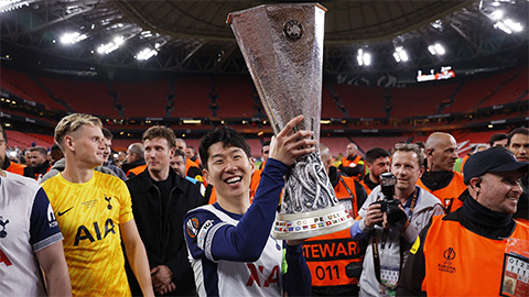  UEFA xin lỗi Tottenham