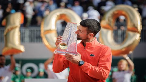  Djokovic đánh bại Hurkacz ẵm Geneva Open, hoàn thành 100 danh hiệu ATP