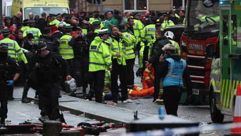  Tai nạn khiến 47 người thương vong trong lễ diễu hành vô địch của Liverpool