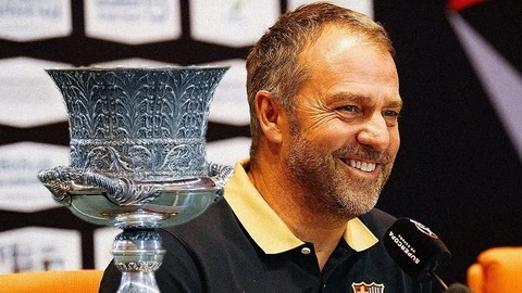  Mùa giải toàn bích của Hansi Flick