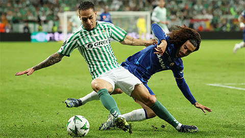  Antony bị fan chế giễu sau đêm kinh hoàng ở Ba Lan