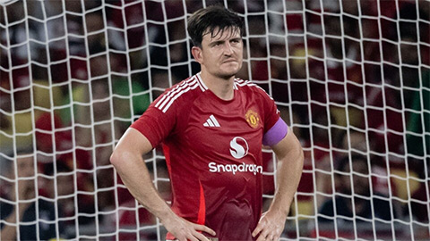  MU quả không hổ danh 'gánh xiếc'