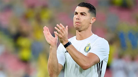  Al Nassr tìm cách giữ chân Ronaldo