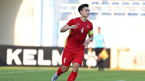  HLV Kim Sang Sik gạch tên 2 trung vệ, bổ sung 2 gương mặt mới