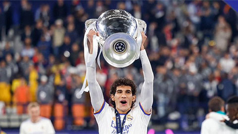  Real Madrid chia tay Vallejo sau 10 năm gắn bó