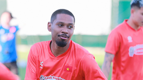  Cao Pendant Quang Vinh: ‘HLV Kim Sang Sik quan tâm đến thể lực của tôi’