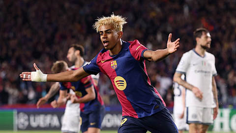  Lamine Yamal đoạt giải bàn thắng đẹp nhất Champions League 2024/25