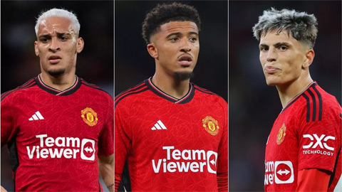  Neville nêu tên bốn cầu thủ mà MU phải tống cổ hè này