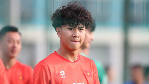  Alex Bùi: ‘Tôi thích Việt Nam, nhưng muốn chơi tại châu Âu trước đã’