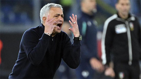 Inter hụt quả bom chuyển nhượng với Mourinho