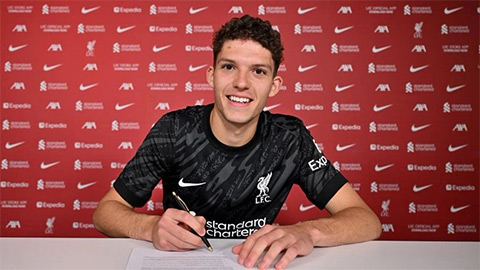  Liverpool trình làng tân binh thứ 2 ở hè 2025