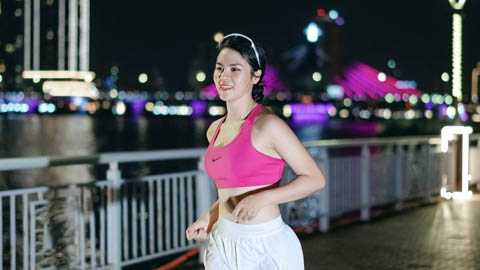  Hot gymer Uyên Namy nhan sắc rần rần, đạp xe như VĐV chuyên nghiệp