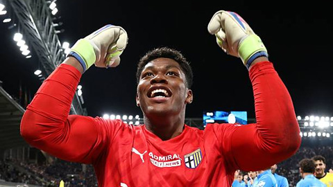  Thủ môn Nhật Bản sắp đổi đời nhờ Chelsea