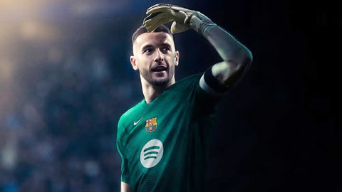  Joan Garcia chính thức gia nhập Barca