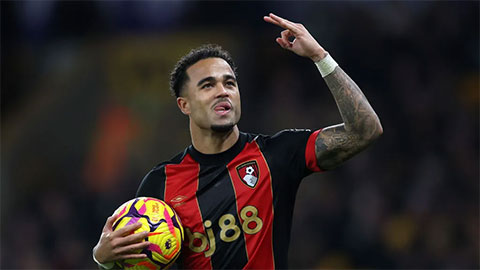  Leverkusen chọn sao Premier League thay thế Florian Wirtz