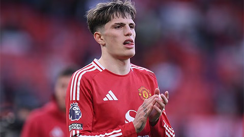  MU gặp khó trong việc bán Garnacho