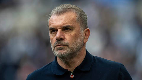  Ange Postecoglou được săn đón với mức lương siêu hấp dẫn