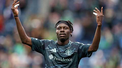  Georgi Minoungou mù một mắt vẫn đá FIFA Club World Cup 2025