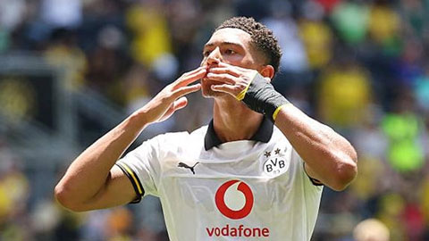  Jobe Bellingham 'đóng giả' Jude Bellingham