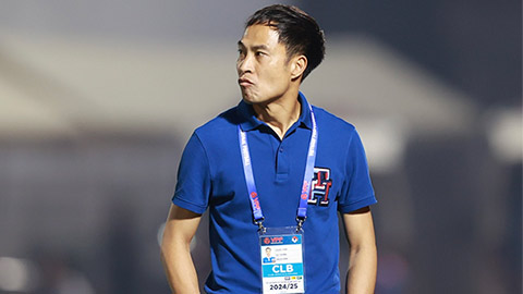  'Ngả mũ' trước HLV Lê Đức Tuấn