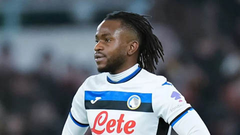  Arsenal chốt giá mua Ademola Lookman