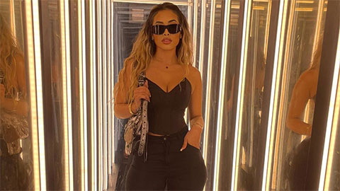 Cựu sao MU cướp bồ của đồng đội