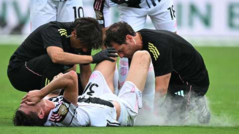  Báo động đỏ cho hàng thủ Juventus