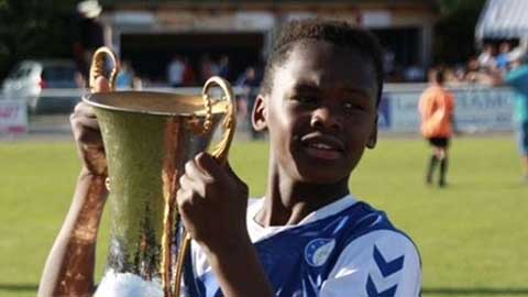  Ange-Yoan Bonny, tân binh Inter với nỗi ám ảnh ghét 'thua cuộc'