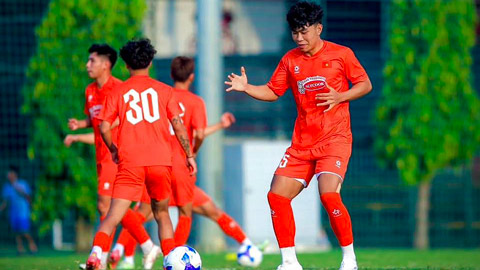  Phạm Lý Đức, từ sau món quà... khó tin của HLV Kim Sang Sik