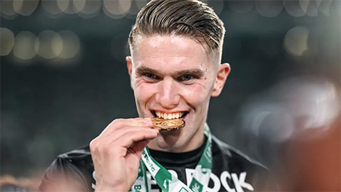  Arsenal tiến sát Gyokeres sau cuộc nổi loạn của 'sát thủ' người Thụy Điển