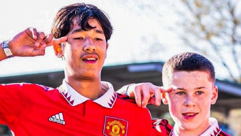  Cầu thủ Việt kiều nhận học bổng từ MU