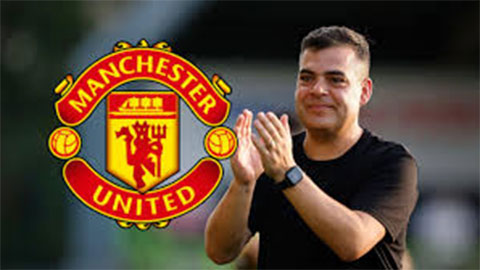  Cựu HLV Bristol Rovers tới MU nhậm chức