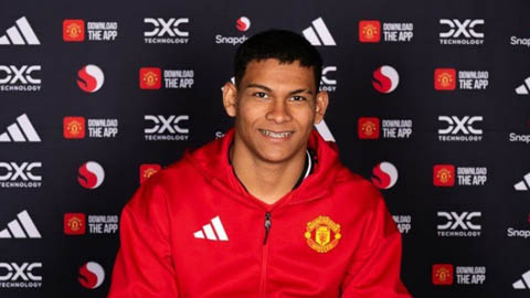  MU chính thức công bố tân binh Diego Leon