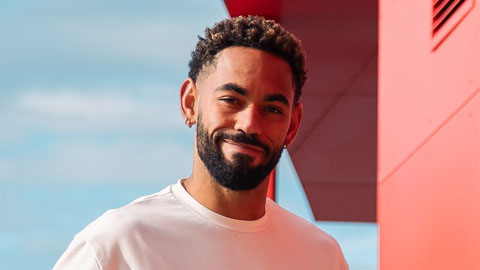  Áo số 10 của MU chính thức có chủ mới