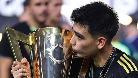  Lamine Yamal chào thua một hiện tượng độc nhất vô nhị