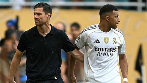  Real Madrid dính vố đau trước đại chiến với PSG