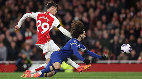  Những ngôi sao chuyển từ Chelsea tới Arsenal trong kỷ nguyên Premier League