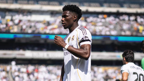  MU tính chi 90 triệu euro mua Aurelien Tchouameni