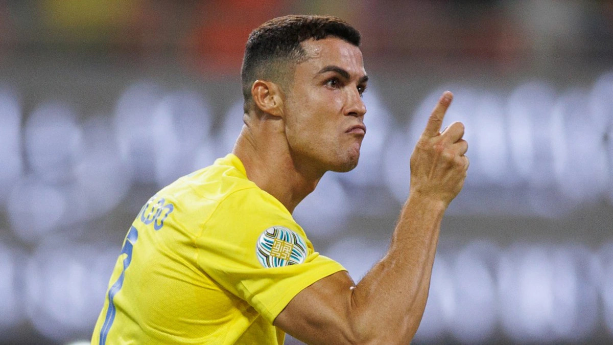 Cristiano Ronaldo trong màu áo Al Nassr