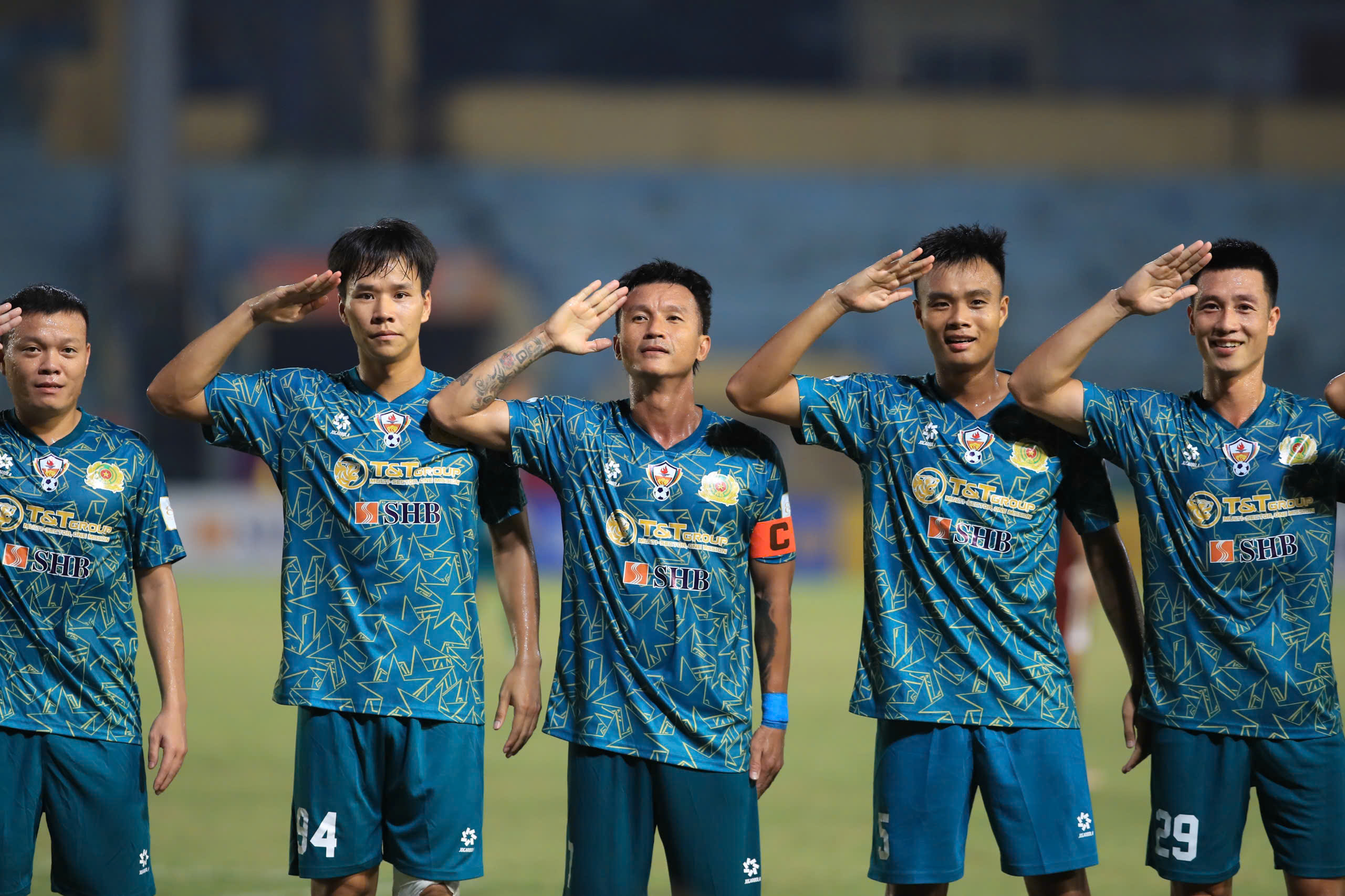 Công an Việt Nam II với nhiều cựu tuyển thủ quốc gia xuất sắc ghi tên vào trận chung kết giải Công an - Cảnh sát Asean 2025